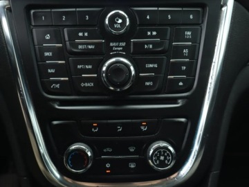 Opel Mokka I SUV 1.6 CDTI Ecotec 136KM 2015 Opel Mokka 1.6 CDTI, Navi, Klima, Tempomat, zdjęcie 12