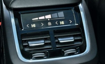 Volvo XC60 II 2021 Volvo XC 60 Volvo XC 60 B4 B Geartronic Momentum Pro 2.0 Benzyna 197KM, zdjęcie 22