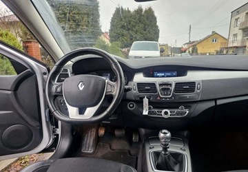 Renault Laguna III Hatchback Phase II 2.0 16v E85 eco2 140KM 2014 Renault Laguna Renault Laguna 2.0 16V Dynamique 2.0 Benzyna 140KM, zdjęcie 12