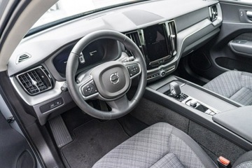 Volvo XC60 II Crossover Plug-In Facelifting 2.0 T6 350KM 2024 Volvo XC 60 YV1UZH4V1S1092089, zdjęcie 14