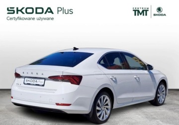 Skoda Octavia IV Liftback 1.5 TSI EVO 150KM 2023 Skoda Octavia STYLE 1.5 TSI 150KM Kamera SmartLink Grzane fotele SALON PL, zdjęcie 4