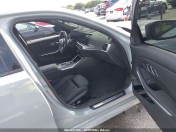 BMW Seria 3 G20-G21 2023 BMW Seria 3 2023r, 2.0L 2.0 Benzyna 255KM, zdjęcie 9