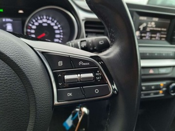 Kia Ceed III Kombi 1.6 CRDi 136KM 2021 Kia Ceed SalonPL serwis ASO 1.6CRDi 136KM bezwypadkowy pakiety gwarancja V, zdjęcie 15