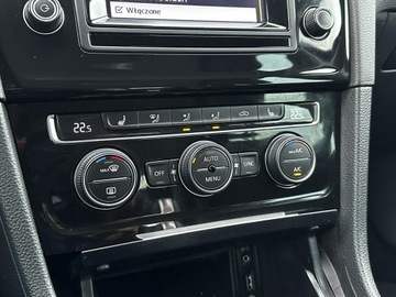 Volkswagen Golf VII Variant 2.0 TDI CR DPF BlueMotion Technology 150KM 2015 Volkswagen Golf LED, Bixenon, Półskóra, Navi,, zdjęcie 27