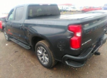 Chevrolet Silverado II 2021 Chevrolet Silverado 2021, 5.3L, 4x4, RST, od ubezpieczalni 5.3 Benzyna, zdjęcie 7