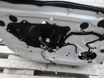 DVEŘE LEVÉ PŘEDNÍ NAK JAGUAR XF X260