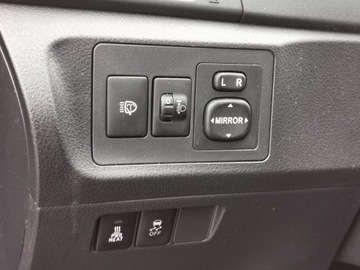 Toyota Verso Minivan 2.0 D-4D 126KM 2010 TOYOTA VERSO 2.0 D-4D 126KM , Monitory DVD, Serwis, Stan bardzo dobry, zdjęcie 5