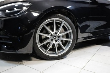 Mercedes Klasa E W213 Limuzyna Facelifting 2.0 E220d 194KM 2021 Mercedes E 220 *4Matic*AMG Line*Salon Polska*I, zdjęcie 3