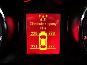 Opel Zafira C Tourer Facelifting 1.4 Turbo 140KM 2016 Opel Zafira 7-osób Kraj Bezwypadkowy SERWISOWANY, zdjęcie 23