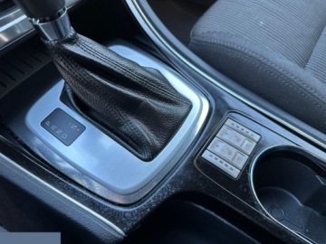 Ford Mondeo IV Kombi 2.3 Duratec 161KM 2010 Ford Mondeo SW 2.3 Silver X 161KM 2010r, zdjęcie 21