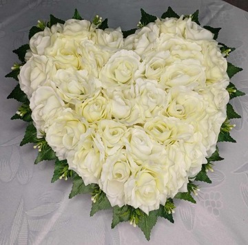 Wiązanka stroik na grób cmentarz nagrobna serce