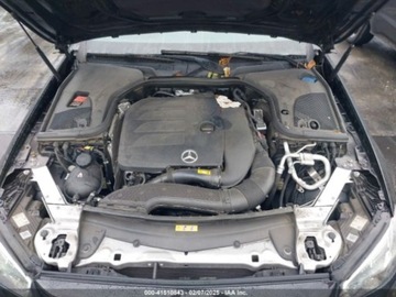 Mercedes Klasa E W213 2022 Mercedes-Benz Klasa E 350 2022 2.0l 2.0 Benzyna 255KM, zdjęcie 8