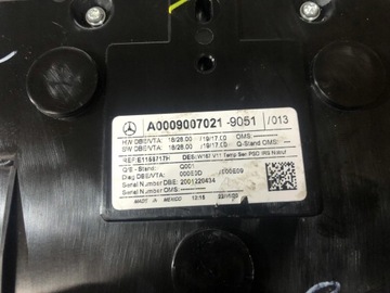 LAMPA POLSTROVÁNÍ MERCEDES 0009007021