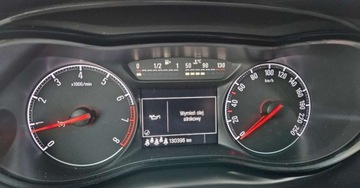 Opel Zafira C Tourer Facelifting 1.4 Turbo 140KM 2017 Opel Zafira 7-osob Navigacja Grzane Fotele i Kierownica Klimatronic 2017, zdjęcie 22