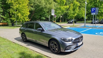 Mercedes Klasa E W213 Kombi Plug-in Facelifting 2.0 E300de 306KM 2020 Mercedes E-300 Plug-in Hybrid/Diesel, zdjęcie 1