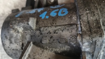 BMW 1 E87 07R ČERPADLO VODY 30445331