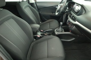 Fiat Tipo II Station Wagon 1.4 T-Jet 120KM 2017 Fiat Tipo 1.4 T-Jet, Salon Polska, Klima, zdjęcie 6