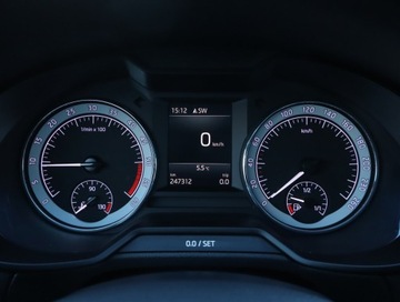 Skoda Octavia III Kombi Facelifting 1.6 TDI 115KM 2018 Skoda Octavia 1.6 TDI, Navi, Klima, Klimatronic, zdjęcie 10