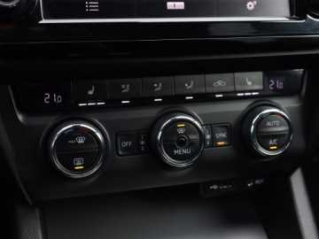 Skoda Octavia III Kombi 2.0 TDI 150KM 2016 Skoda Octavia 2.0 TDI, Salon Polska, DSG, VAT 23%, zdjęcie 17