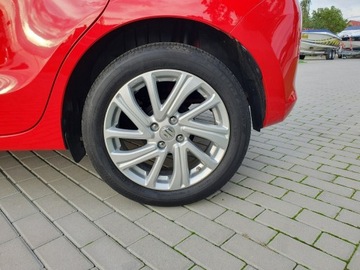 Suzuki Swift VI Hatchback Facelifting 1.2 DualJet SHVS 83KM 2021 Suzuki Swift 1.2 Benzyna 82KM 2021r Ledy Kamera, zdjęcie 15