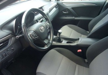 Toyota Avensis III Sedan Facelifting 2015 1.8 Valvematic 147KM 2017 Toyota Avensis Toyota Avensis 1.8 Active 1.8 Benzyna 147KM, zdjęcie 19