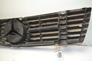 Решетка радиатора Mercedes R129 SL Grill до рестайлинга