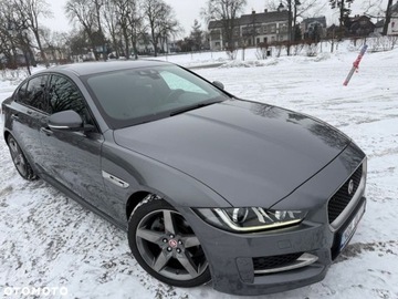 Jaguar XE Sedan 2.0 i4 180KM 2018 Jaguar XE Jaguar XE 2.0 D R-Sport 2.0 Diesel 180KM, zdjęcie 6