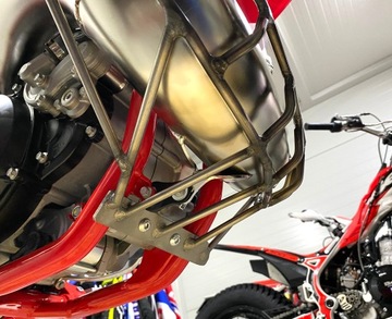 КРЫШКА ДИФФУЗОРА BETA RR 2T 300 2024-2018 морда