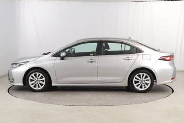 Toyota Corolla XII Sedan Facelifting 1.5 VVT-i 125KM 2023 Toyota Corolla 1.5 VVT-i, Salon Polska, zdjęcie 2