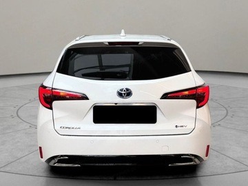Toyota Corolla XII TS Kombi Facelifting 2.0 Hybrid Dynamic Force 196KM 2025 Od ręki - Executive 2.0 Hybrid Dynamic Force 196KM | Podgrzewane fotele!, zdjęcie 3