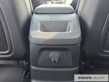 Volvo XC60 II Crossover Plug-In Facelifting 2.0 T8 455KM 2024 Volvo XC 60 FV23 Ultra Dark T8 455KM AWD ACC BLIS, zdjęcie 32