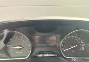 Peugeot 208 I Hatchback 5d Facelifting 1.2 PureTech 82KM 2016 Peugeot 208 Bezwypadkowy, FV23, KredytowanieLeasing, gwarancja 12m, Panora, zdjęcie 23