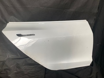 Tesla Model 3 tylne prawe drzwi 1081458-S0-A PPSW