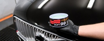 Soft99 Dark Black Автомобильный воск-блеск для темных красок 300 г