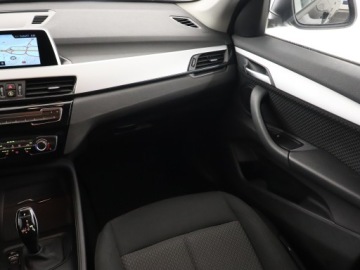 BMW X1 F48 2018 BMW X1 sDrive18i, Salon Polska, 1. Właściciel, zdjęcie 7