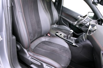 Peugeot 308 II Hatchback GT 1.6 e-THP 205KM 2015 Peugeot 308 GT 205PS/LED/ Alcantara/Navi/2x PDC/, zdjęcie 15
