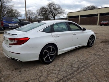 Honda Accord VIII 2021 Honda Accord 2021 HONDA ACCORD SPORT SE 1.5 Benzyna 192KM, zdjęcie 4