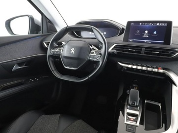Peugeot 3008 II Crossover 1.2 PureTech 130KM 2019 Peugeot 3008 Allure automat półskóra navi, zdjęcie 15
