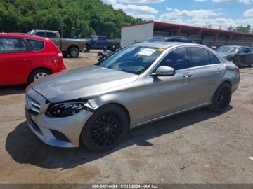 Mercedes 2020 Mercedes-Benz Klasa C 2020r., 2.0l, od ubezpieczalni 2.0 Benzyna 255KM, zdjęcie 2