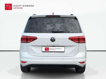 Volkswagen Touran III 1.5 TSI EVO 150KM 2022 Volkswagen Touran Touran, Ogrzewanie Postojowe, Hak, Asystenci, Kamera, 1.5, zdjęcie 3