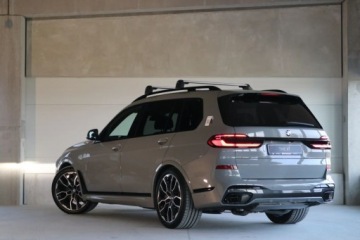 BMW X7 2025 BMW X7 3.0 Hybryda 340KM, zdjęcie 5