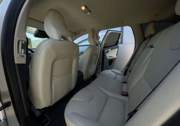 Volvo XC60 I SUV Facelifting 2.0 D4 DRIVE-E 190KM 2017 Volvo XC 60 2.0 D 190KM D4automat skora NAVI bezwypadkowy 2.0, zdjęcie 30