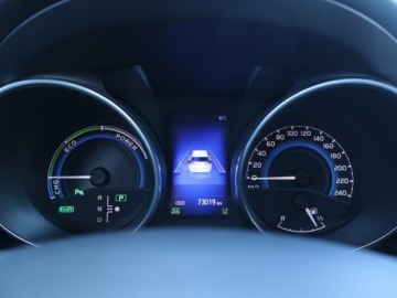 Toyota Auris II Hatchback 5d Facelifting 1.8 Hybrid 136KM 2017 Toyota Auris Hybrid, Salon Polska, Serwis ASO, zdjęcie 10