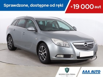 Opel Insignia I Sports Tourer 2.0 CDTI ECOTEC 160KM 2010 Opel Insignia 2.0 CDTI, Navi, Klima, Klimatronic