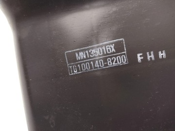 MITSUBISHI L200 2.5 DID POUZDRO FILTRU VZDUCHU Z NASÁVÁNÍ MN135016X ORIG.