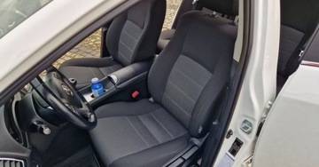 Toyota Avensis III Wagon Facelifting 2.0 D-4D 124KM 2015 Toyota Avensis SALON Navi, KAMERA przebieg wpisuje na fakturzeOrg.lakier1w, zdjęcie 21
