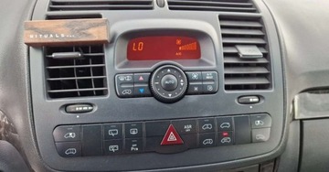 Mercedes Viano Van Facelifting 3.0 CDI 225KM 2012 Mercedes-Benz Viano 3.0 V6 CDI SALON PL LED Kamera DVD Navi 3.0 Diesel, zdjęcie 17