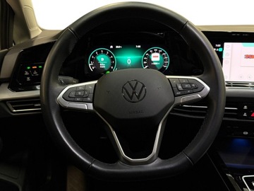 Volkswagen Golf VIII Variant 1.5 eTSI 130KM 2024 Volkswagen Golf Volkswagen Golf Style, zdjęcie 25