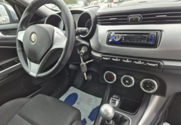 Alfa Romeo Giulietta Nuova II Hatchback 5d 1.4 TB 16v 120KM 2013 Alfa Romeo Giulietta Maly przebieg Bezwypadek Super stan Zarejestrowane, zdjęcie 14