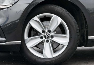 Volkswagen Passat B8 Variant Facelifting 2.0 TSI 190KM 2022 Volkswagen Passat LED Travel Assist Kamera ACC Salon Polska FVAT23, zdjęcie 5